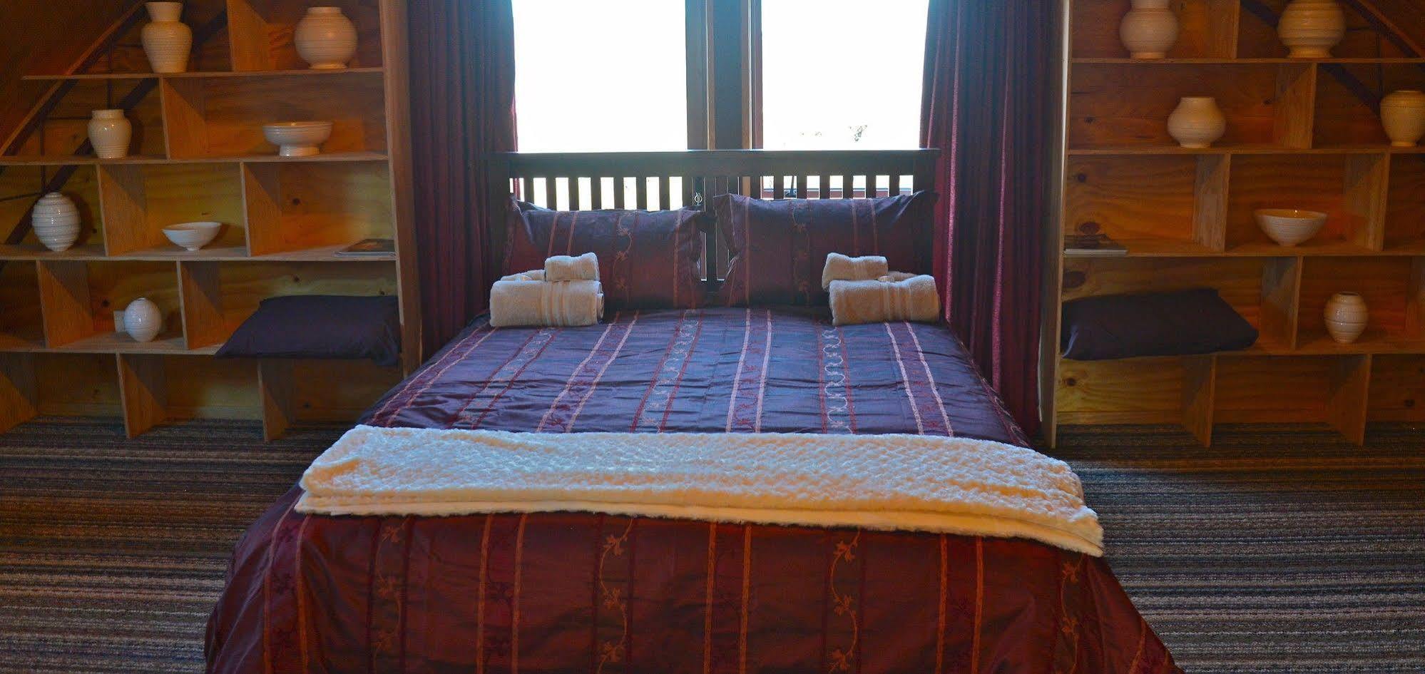 Barn Bed And Breakfast Waitati Exterior foto